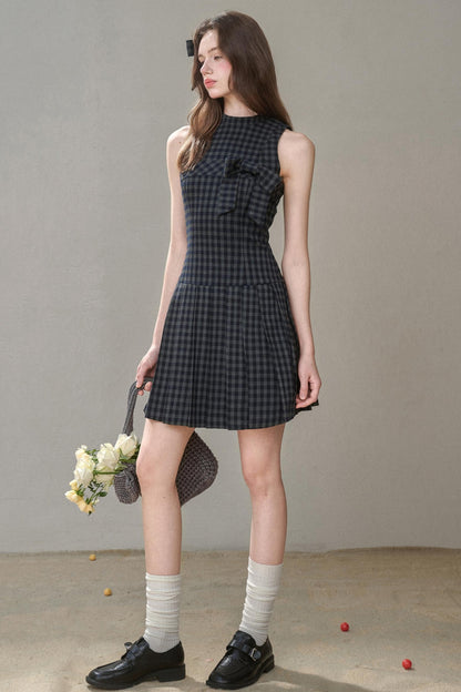 Elegant Bow Halterneck Check Pleated Dress