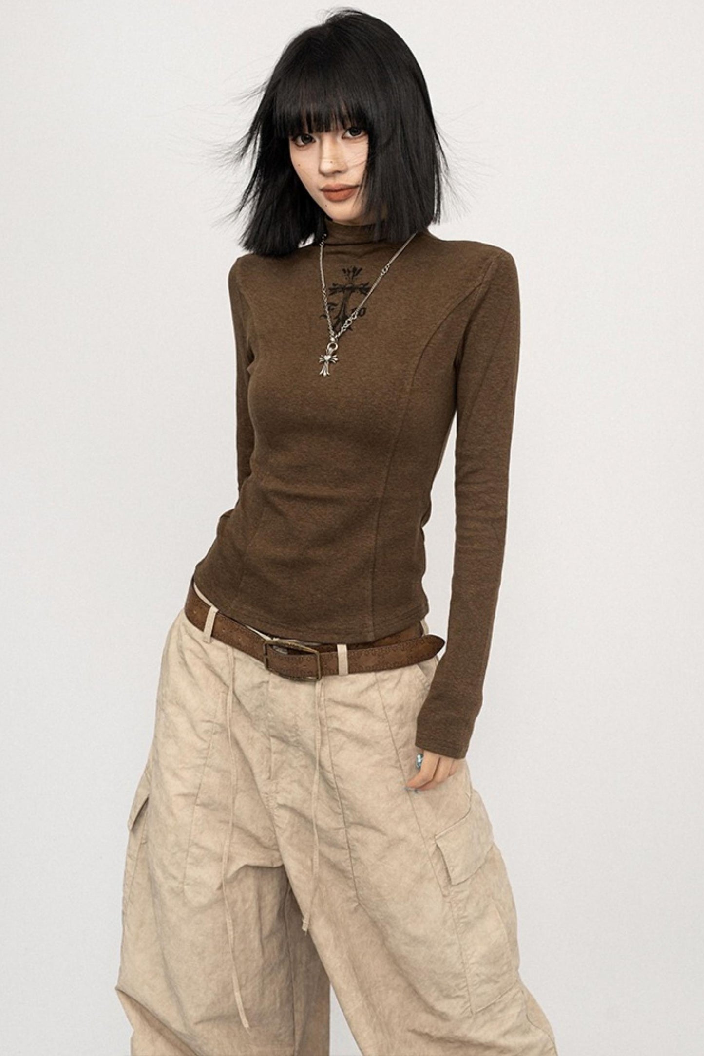 Autumn Vintage Spice Black Shoulder T-Shirt