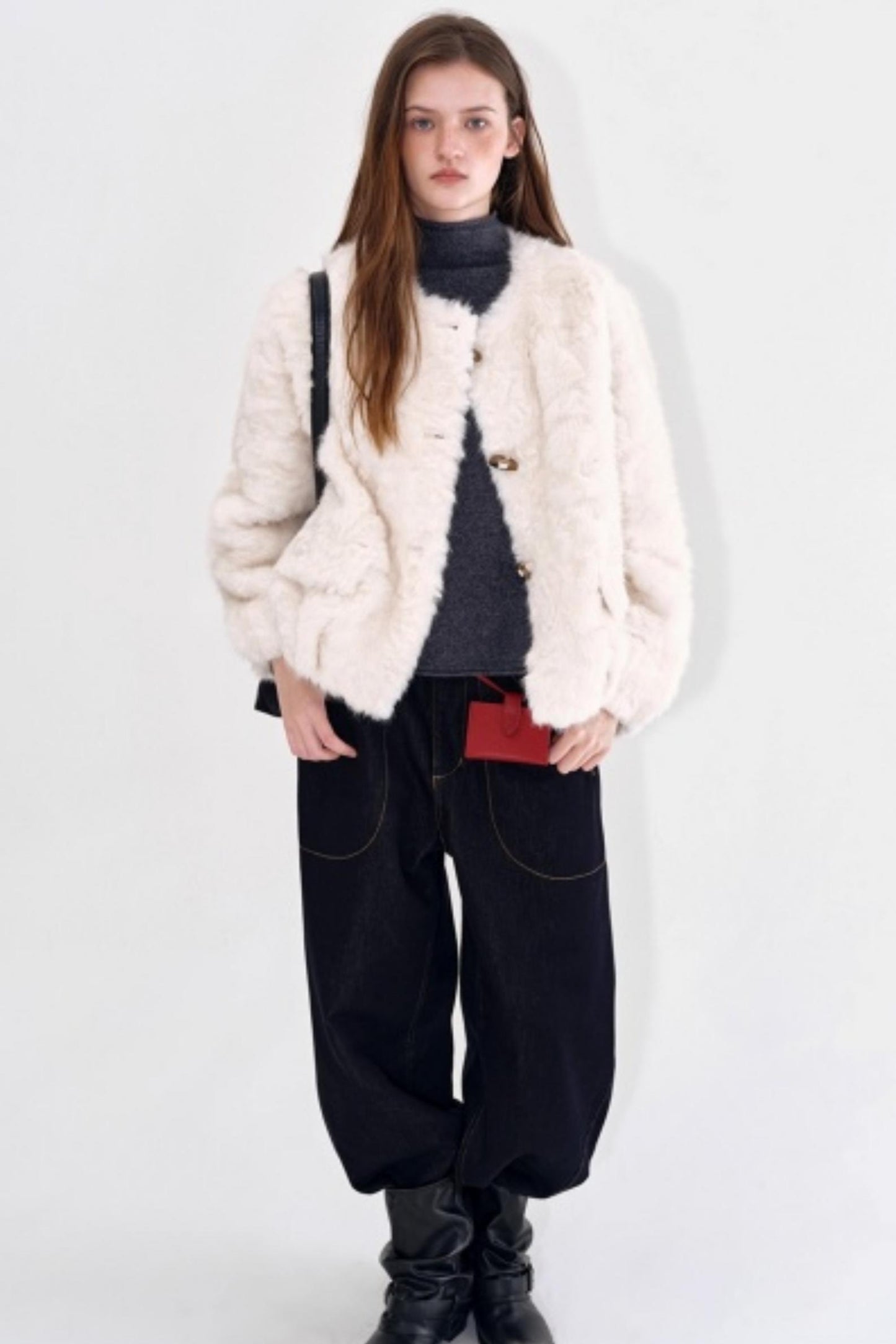 Cloud-Like Collarless Wool Coat
