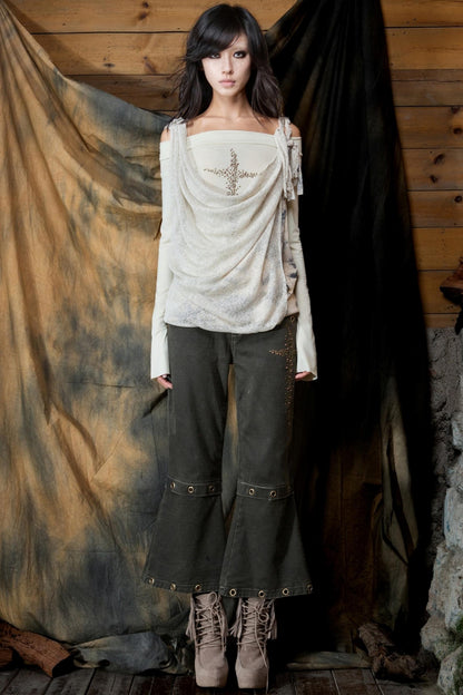 Diamond Collar One-Shoulder Long Sleeve T-Shirt