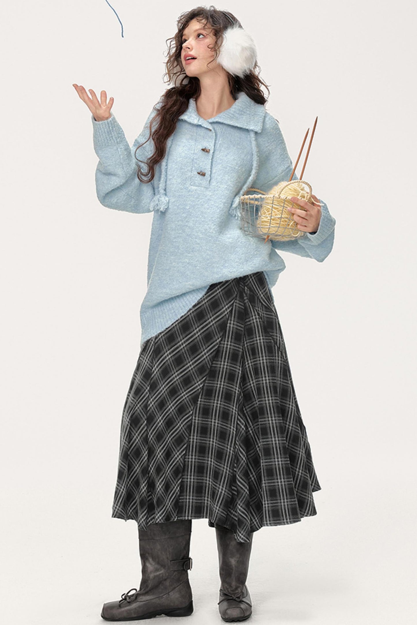 Gentle Feeling Horn Top