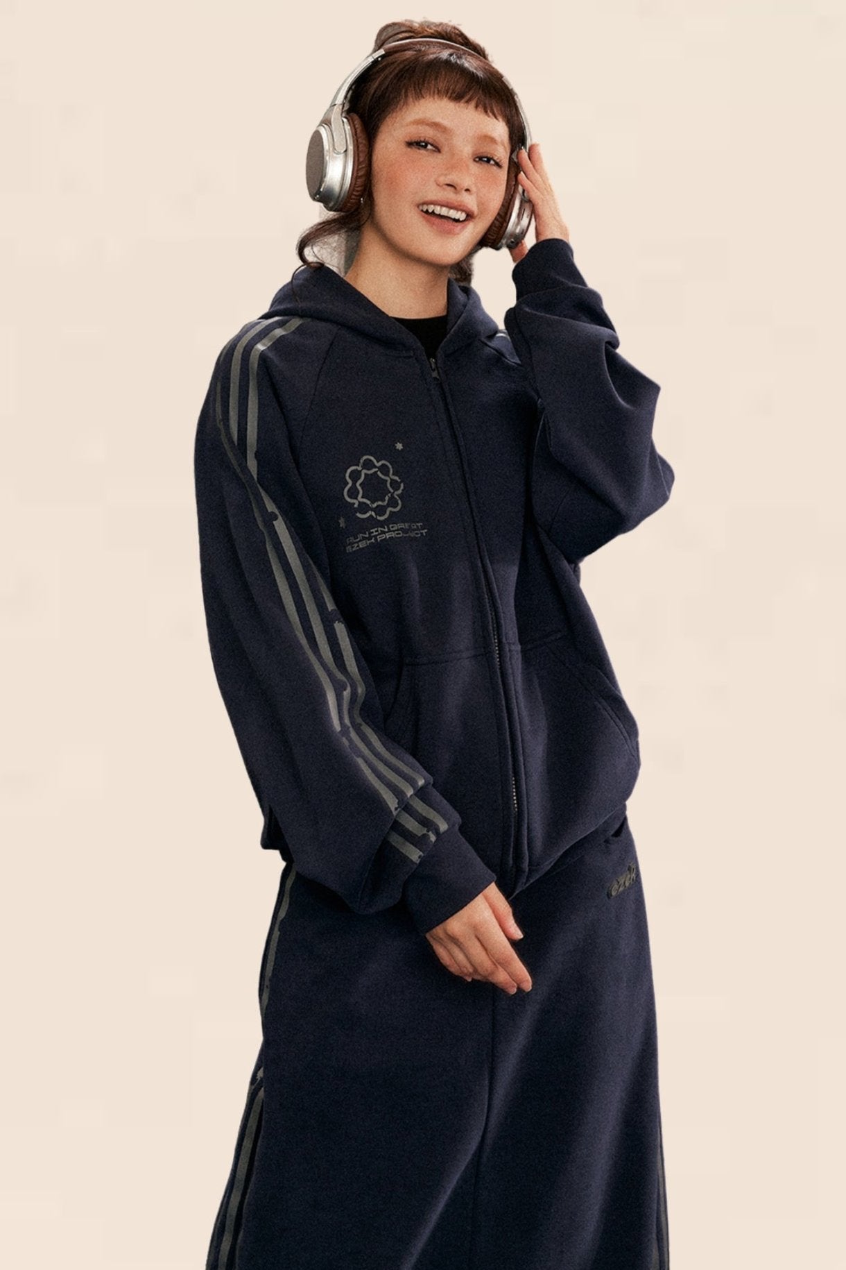 Three-Bar College Hooded Zipper Sweatshirt Set-Up