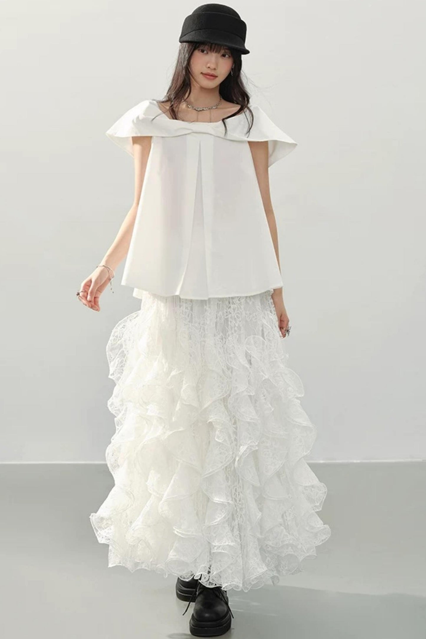 White Sweet Cool Off-Shoulder Blouse