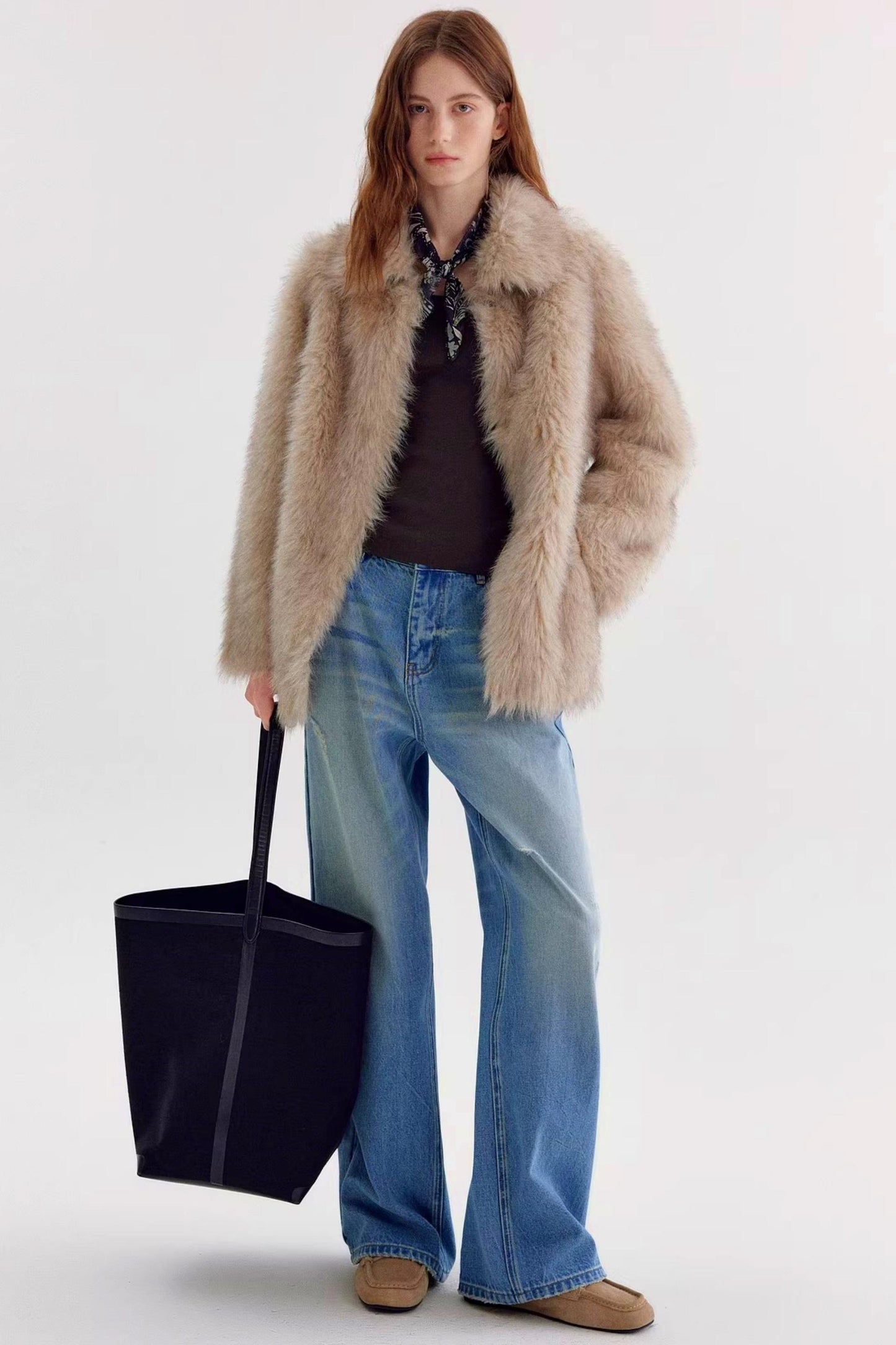 소프트 미스트 인조 퍼 코트