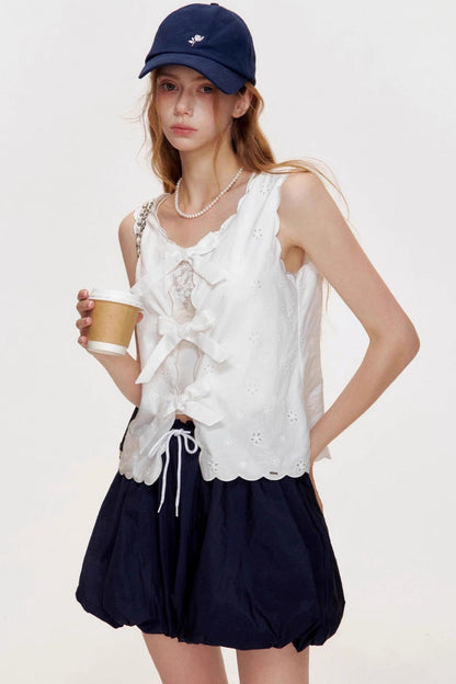 Romantic Wavy Edge Embroidery Strappy Vest Set-Up