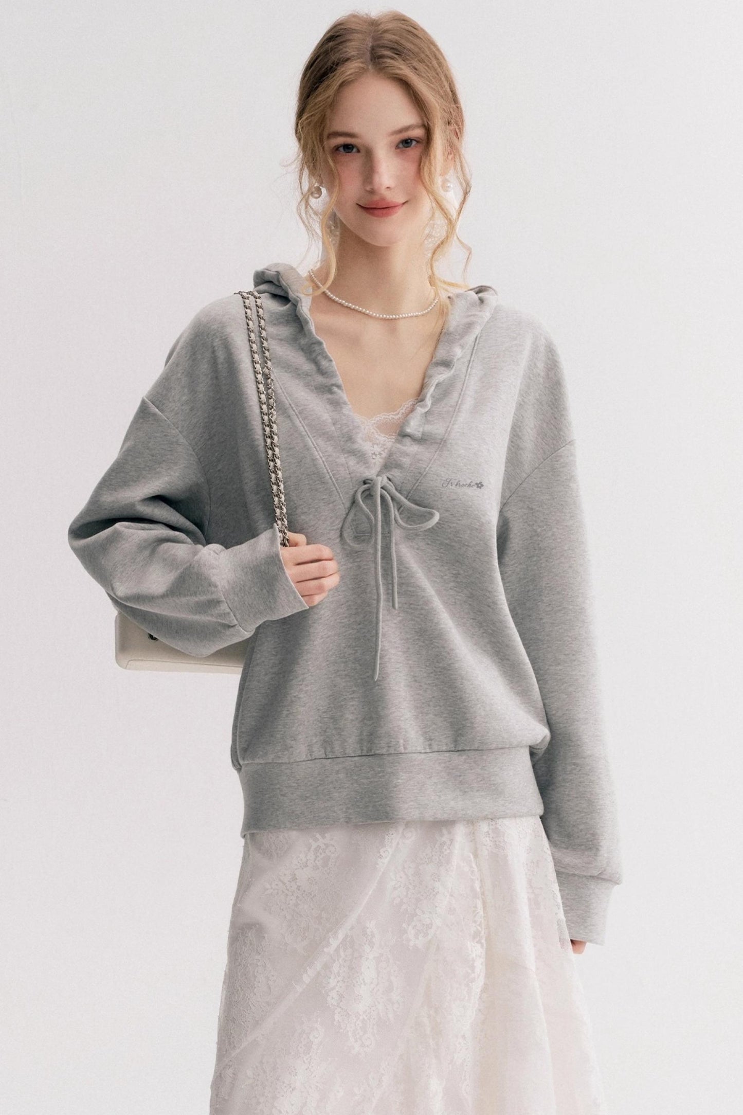 Pleated Hooded Sweatshirt Set-Up