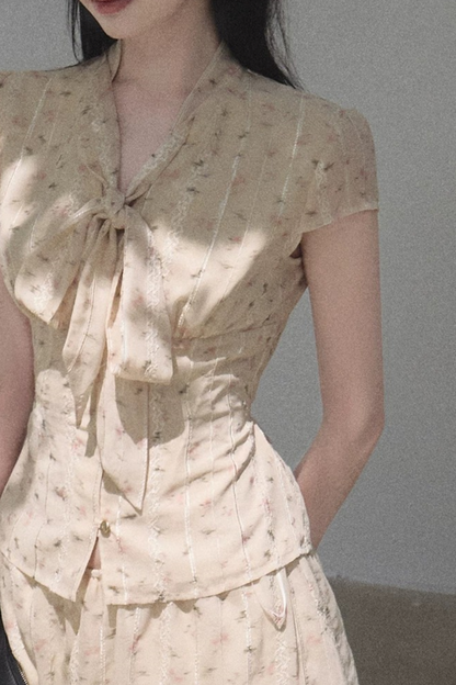 Floral Waist-Cinching Slim-Fit Short-Sleeved Top Skirt Set