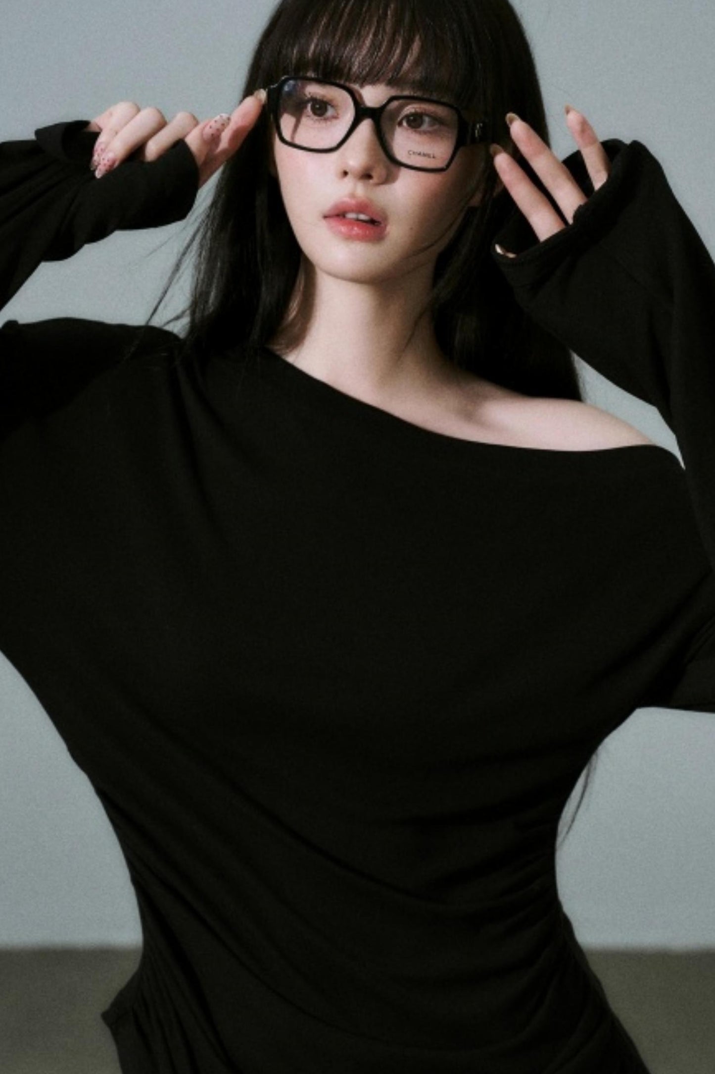 Lyocell Wool Off-Shoulder Top