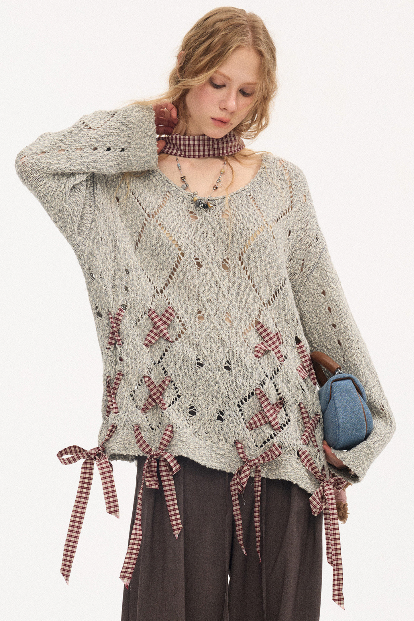 Strappy Quilted Hollow Sweater