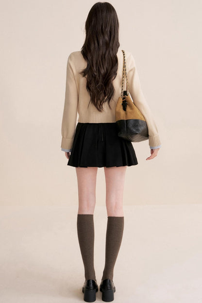 Chic Wool-Blend Cropped Cardigan