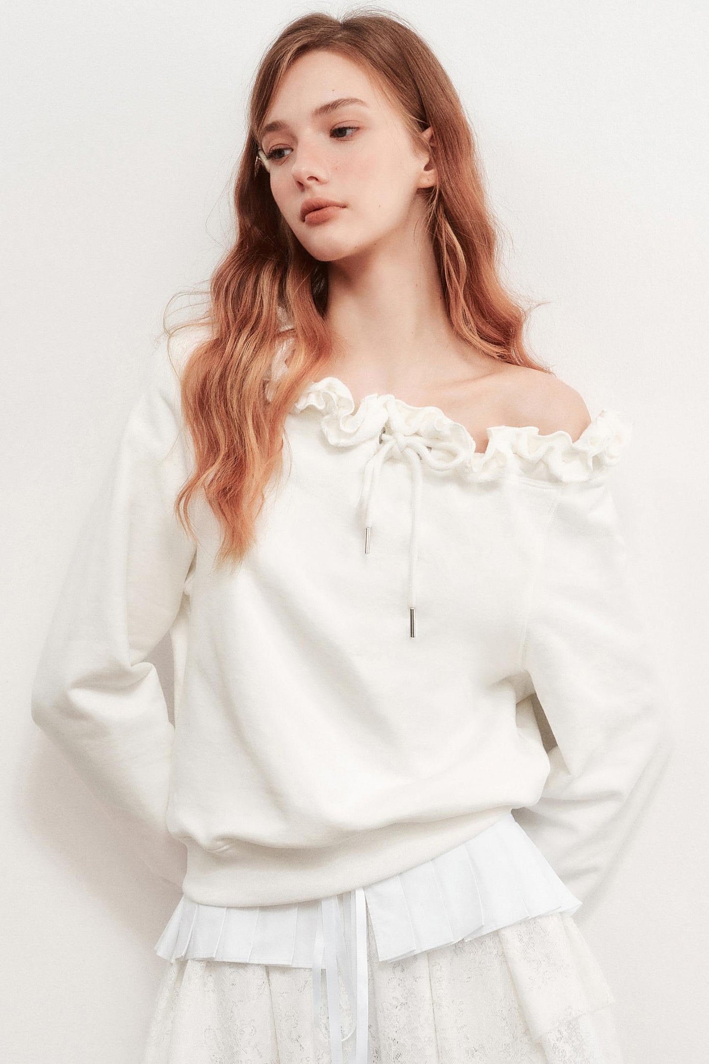 Ruffle Long-Sleeved Sweatshirt
