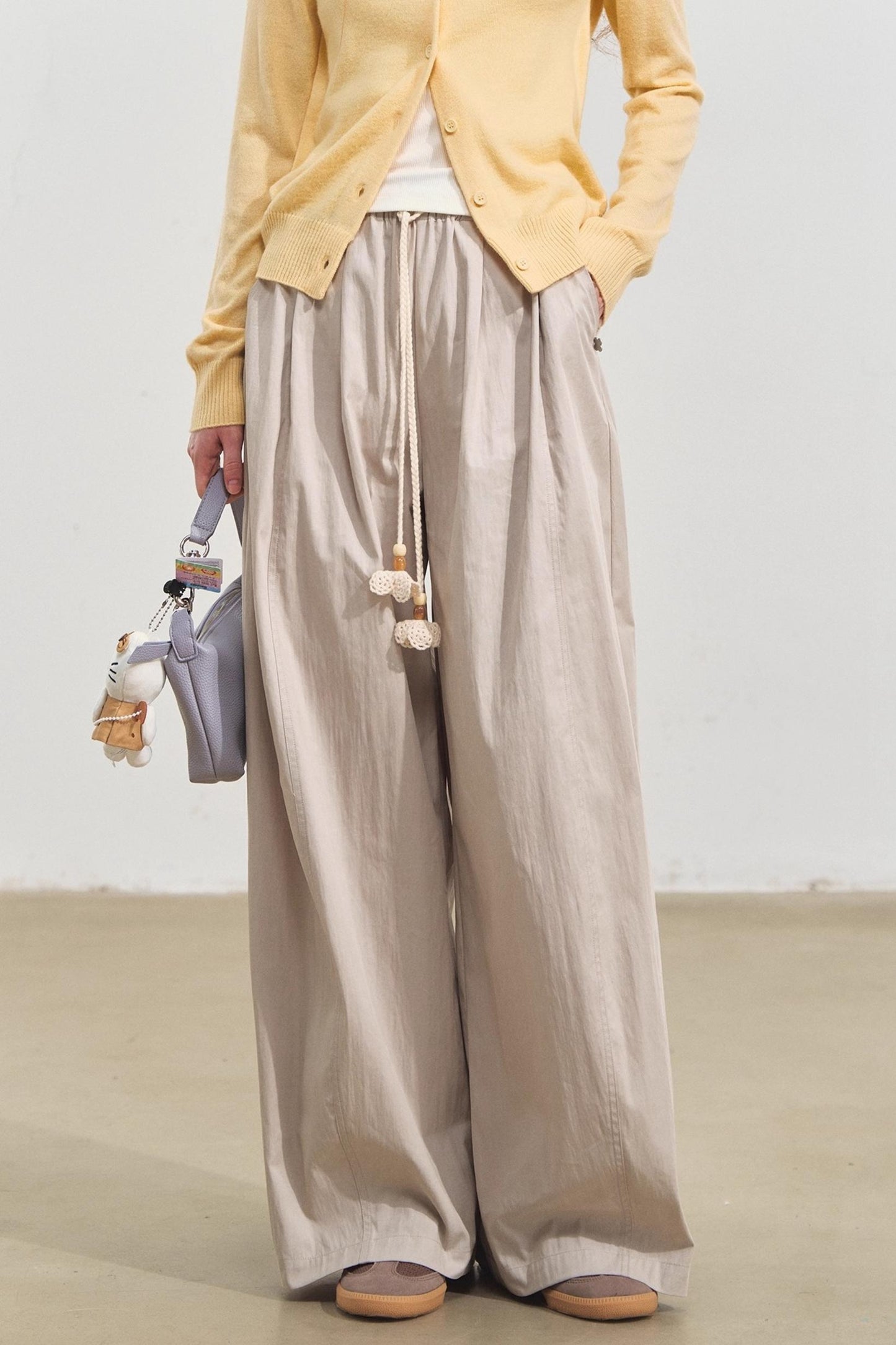 Wide-Leg Scimitar Pants