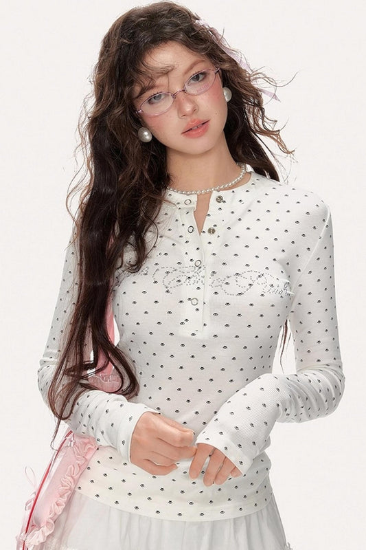 Slim Shoulder Embroidery Top