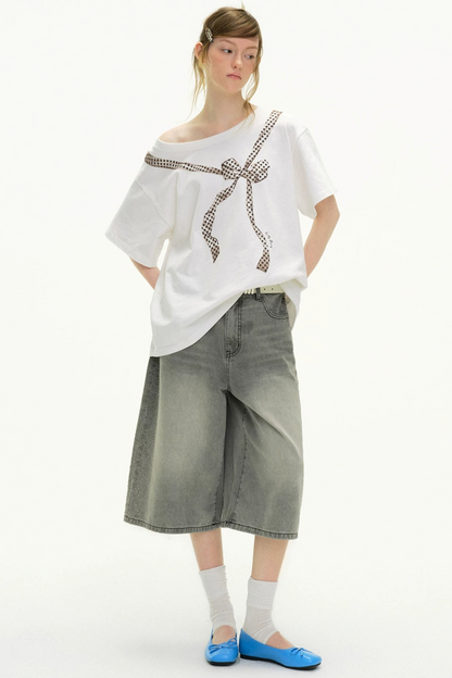 Off-Shoulder Bow Print T-Shirt
