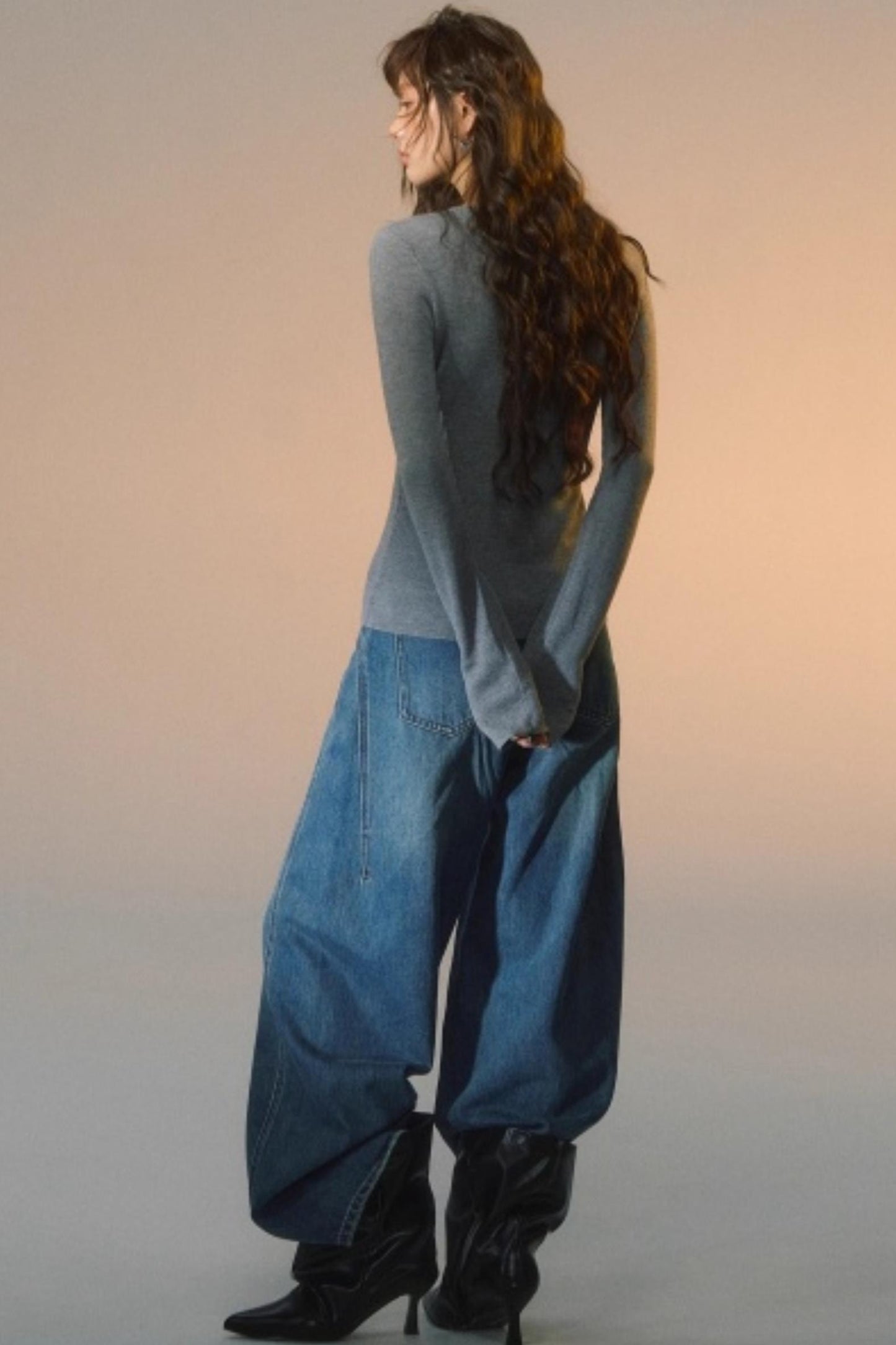 Line-Breasted Base T-Shirt