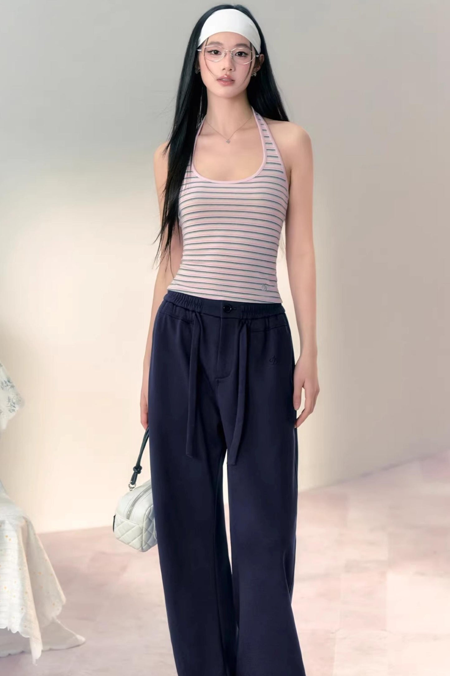 Light Sports Bread Pants