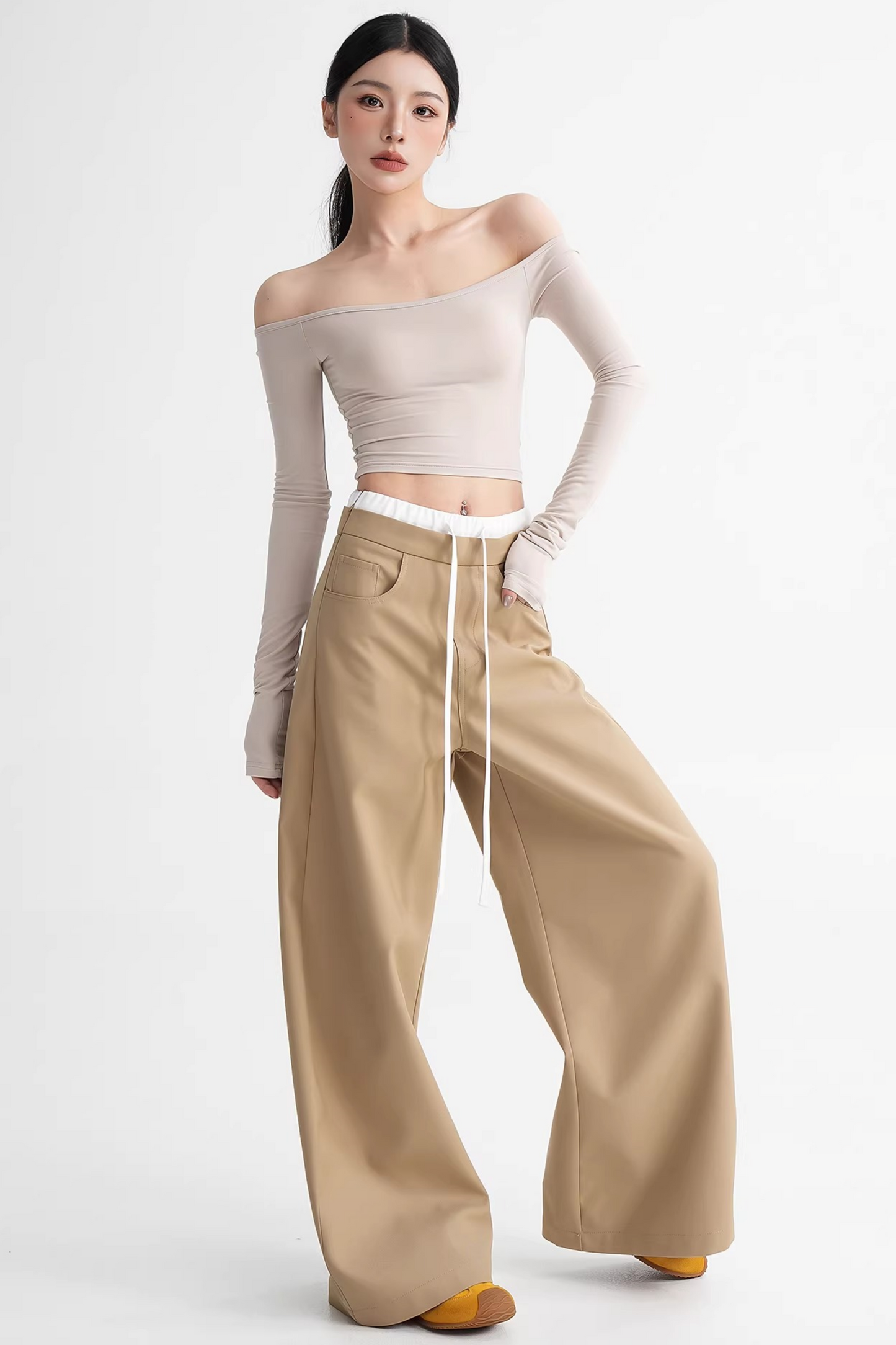Elegant Color-Blocking Wide-Leg Pants