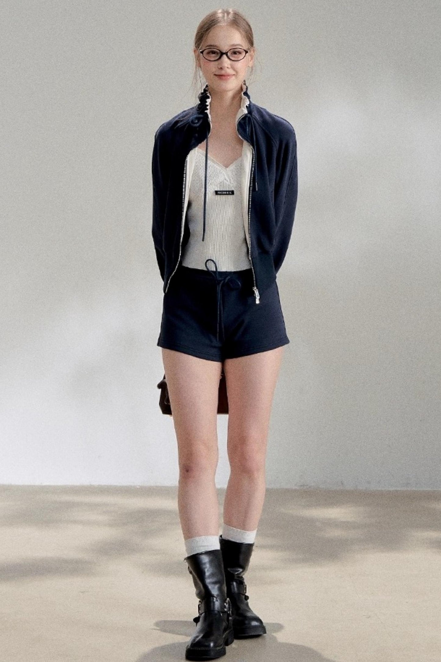 Textured White V-Neck Knitted Suspender Top