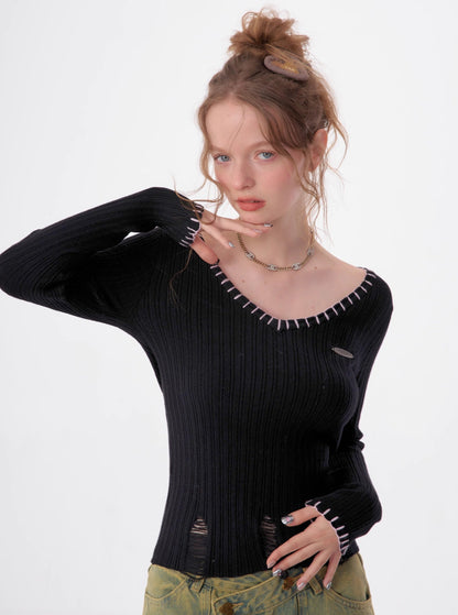 V-neck knit long sleeve T-shirt