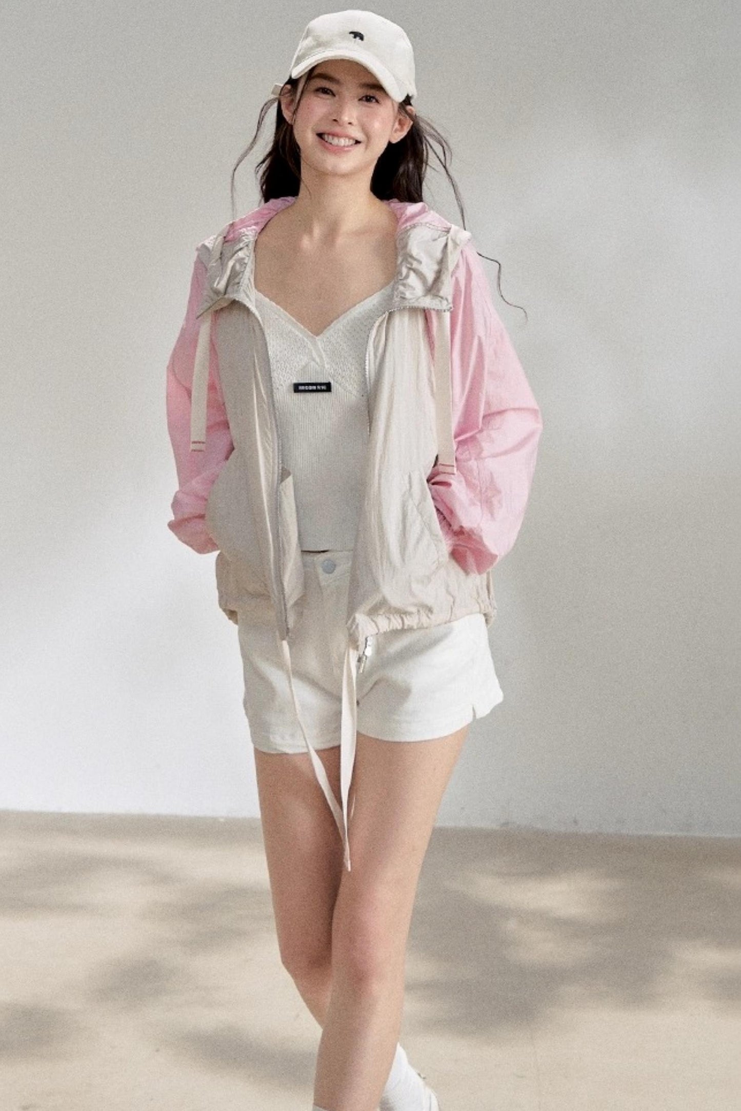 Textured White V-Neck Knitted Suspender Top