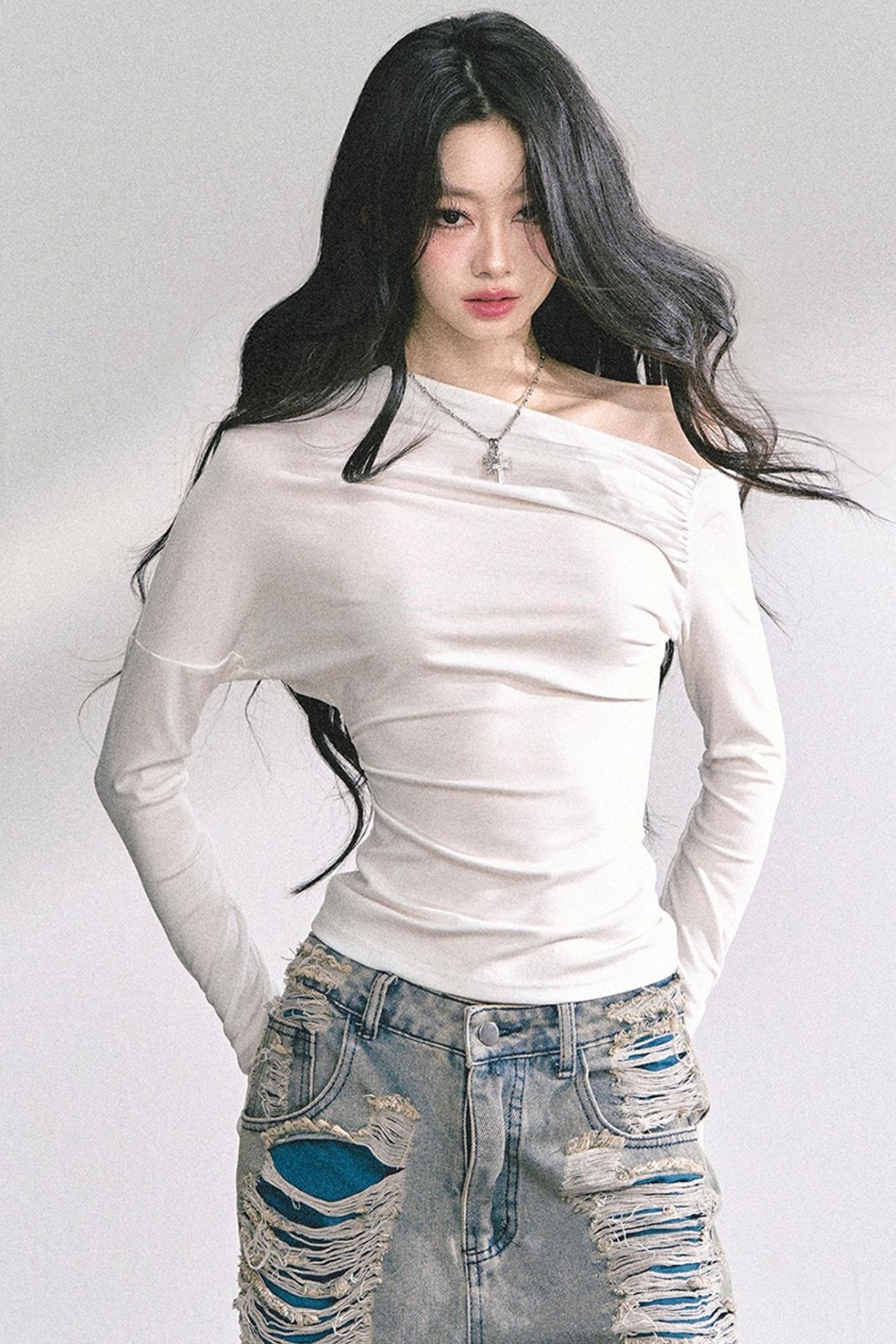 Korean Minimalist Top