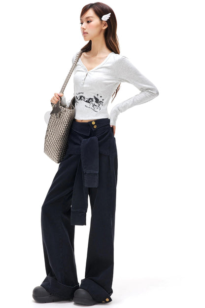 Star Shell Button Knitted Top