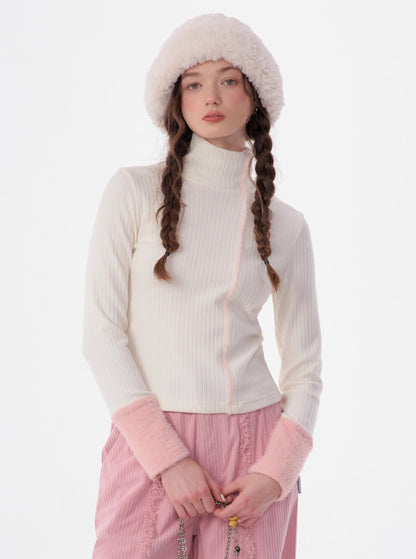 Slim turtleneck knitted top