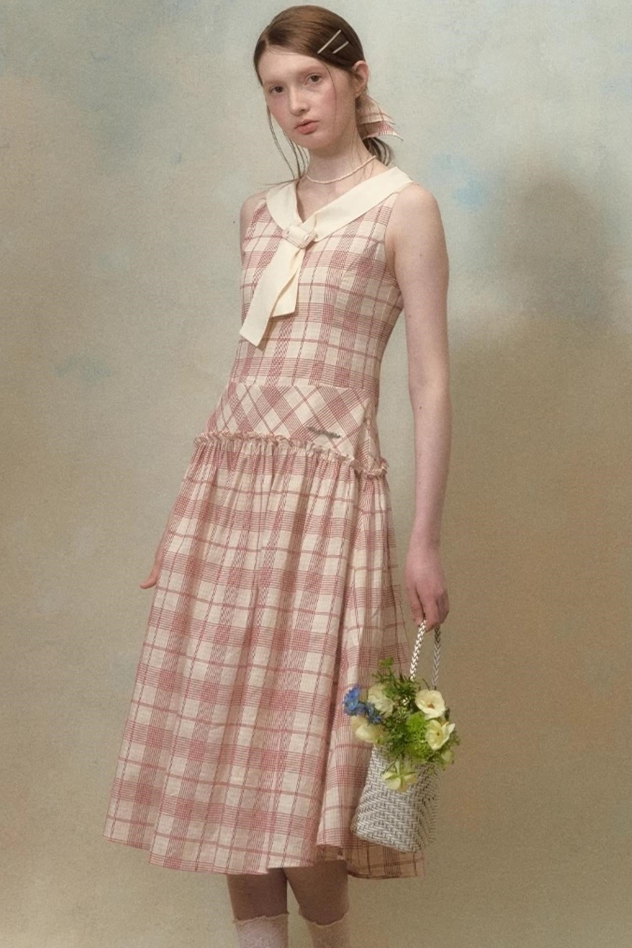 Chic V-Neck A-Line Dress