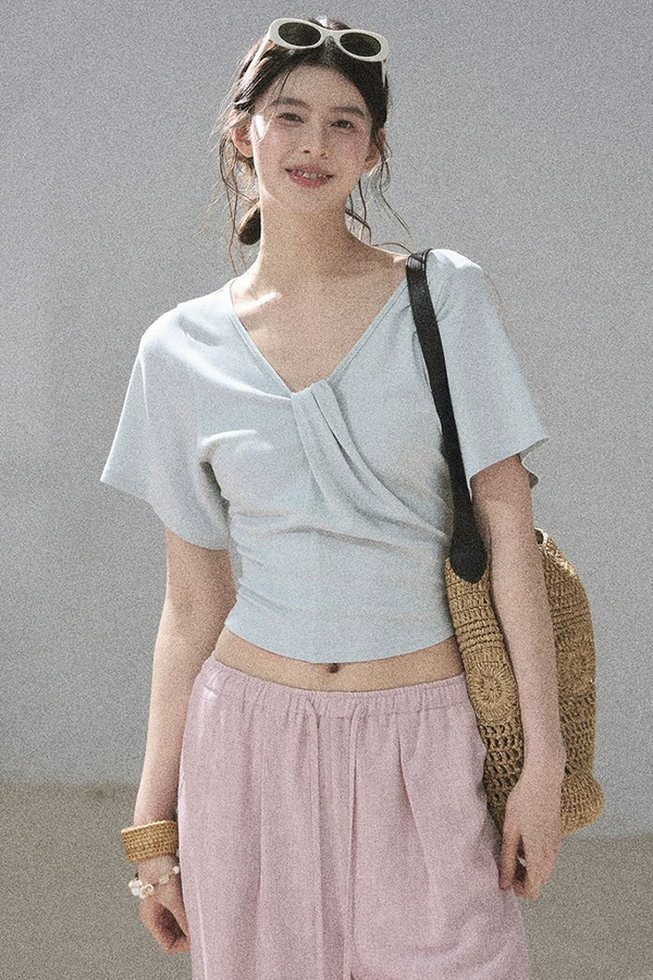 Twist Knot Summer Top