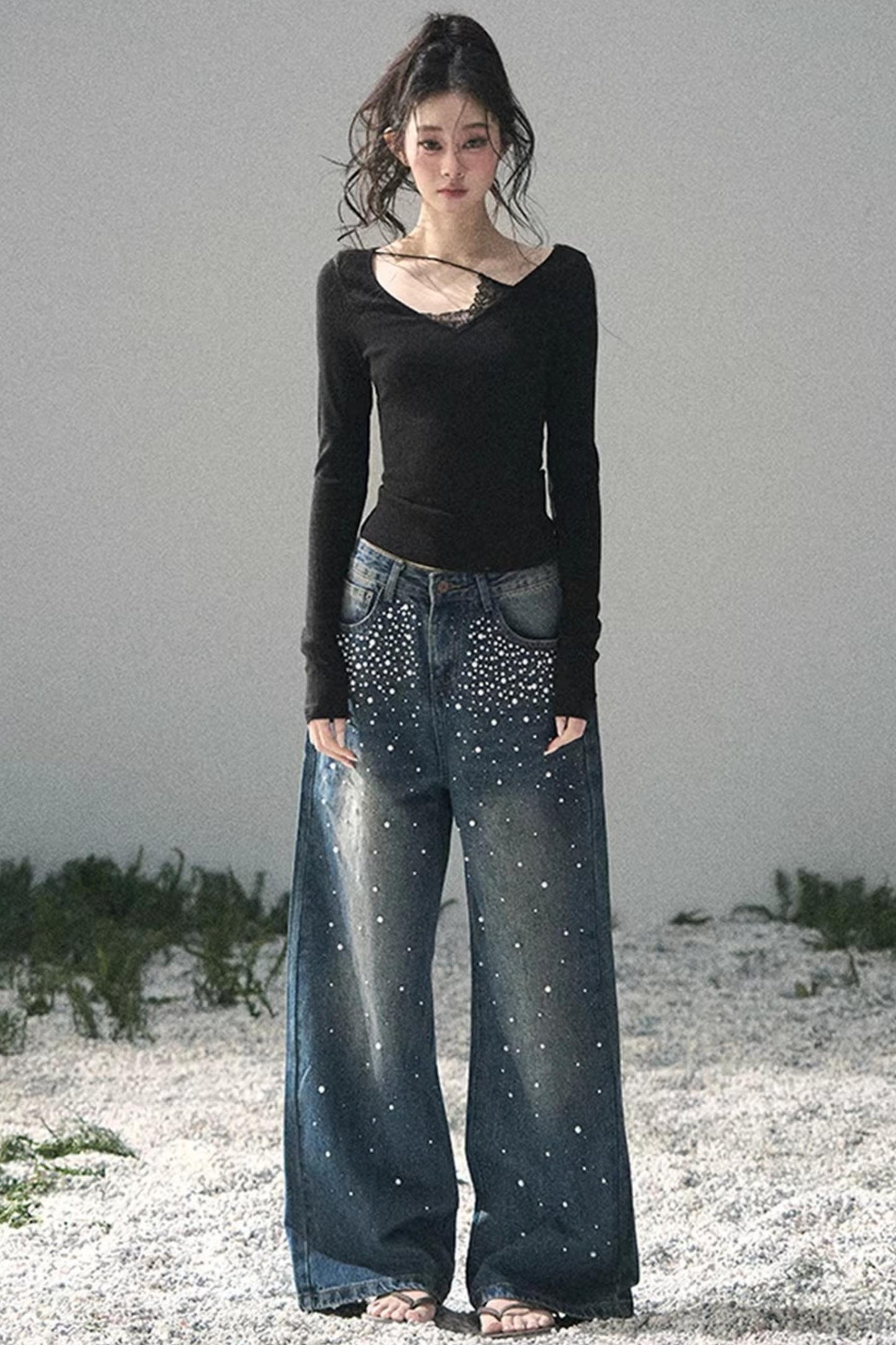 Pantalon en jean bleu clair perlé