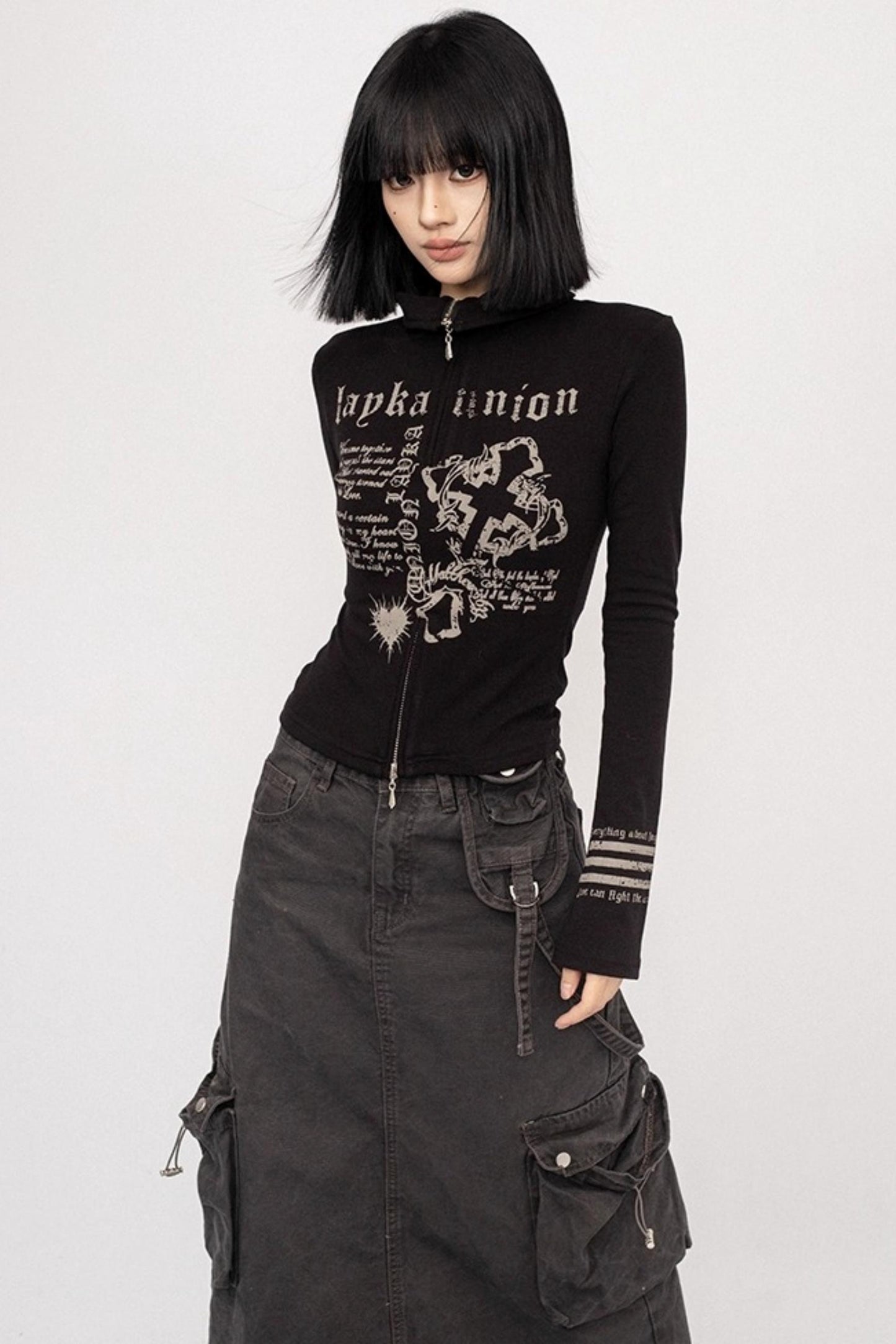 American Vintage Spice Monogram Black Long Sleeve Top