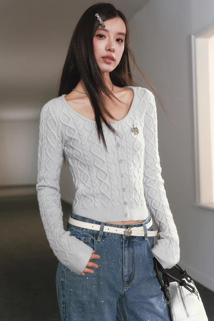 Slimming Cable Knit Sweater
