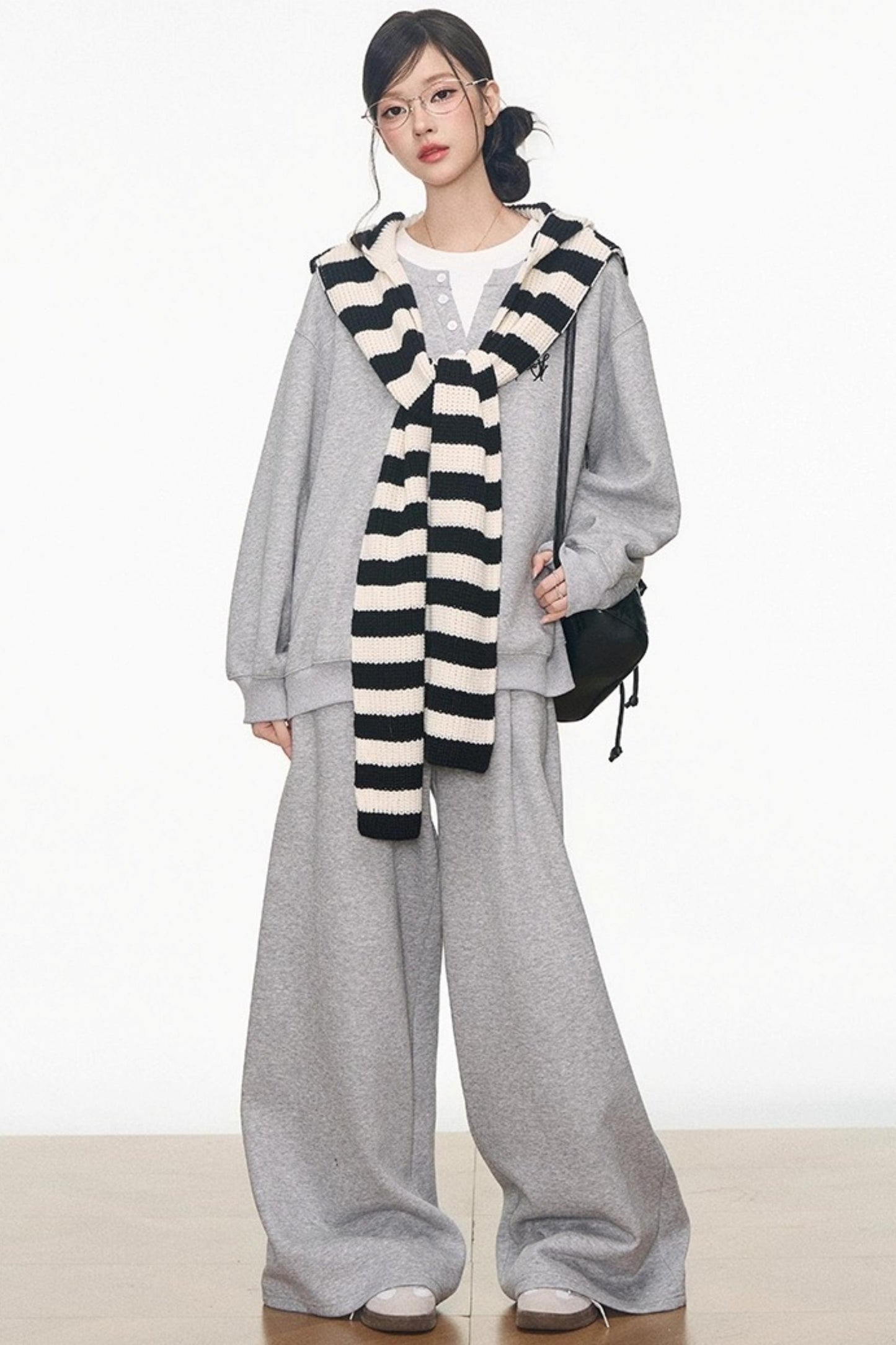 Gray Sweatshirt Set-Up