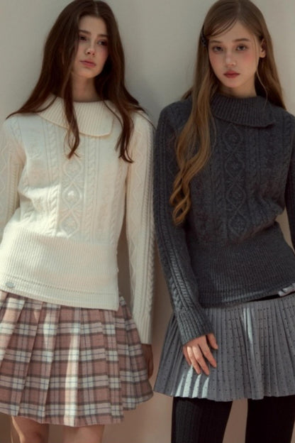 Twist Semi-Turtleneck Warm Knit Sweater