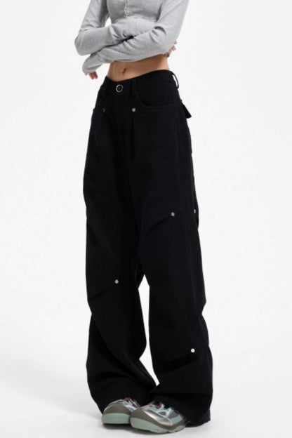 Functional Pleated Stud Cargo Pants
