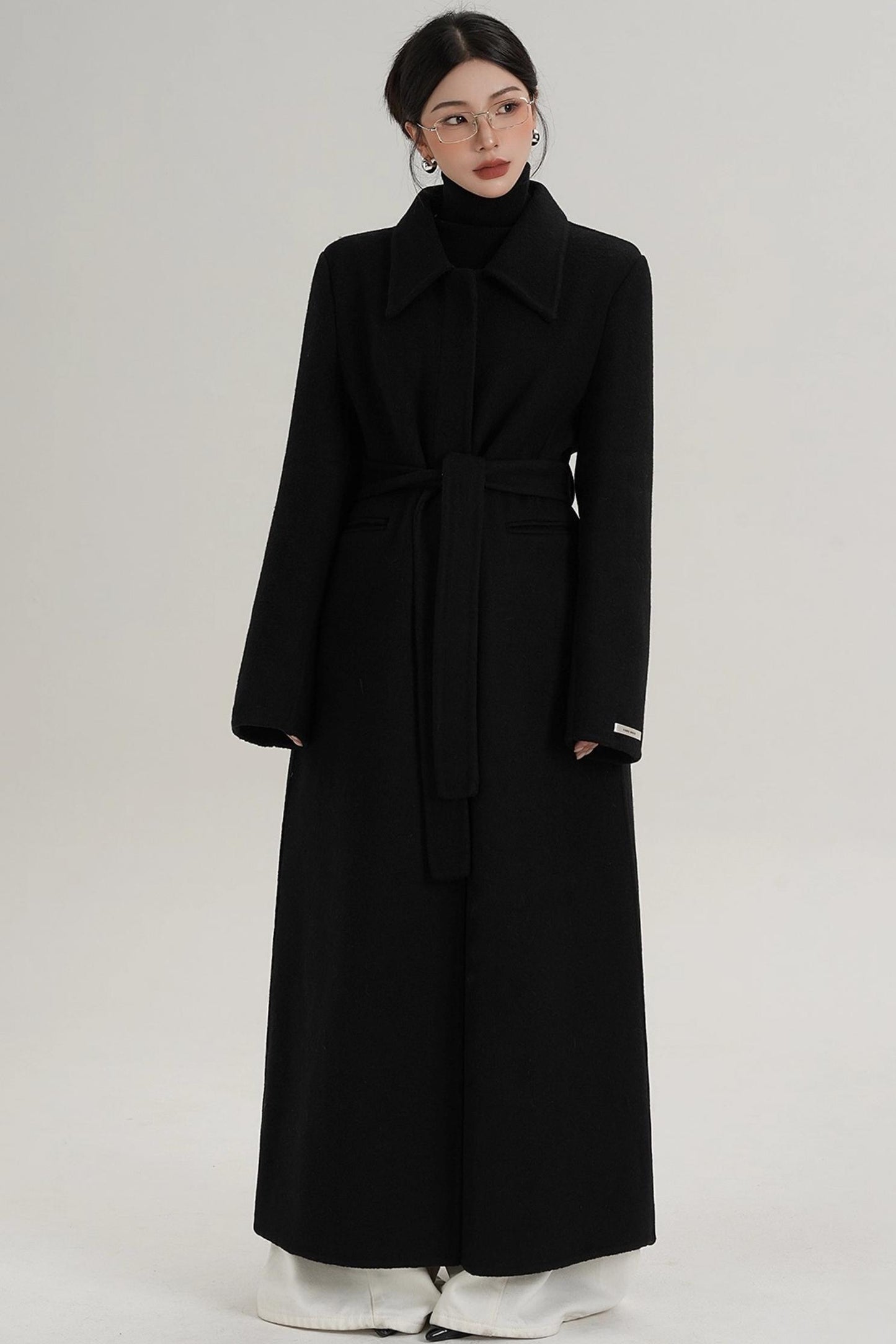 Elegant Extra-Long Wool Coat
