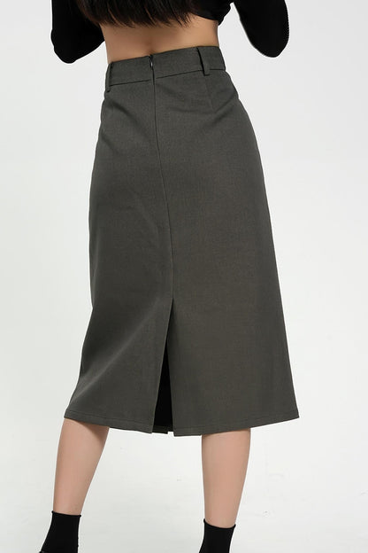 High-waisted a-line pleated skirt