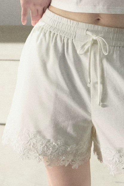 Lyocell-Spitzenhose mit weitem Bein