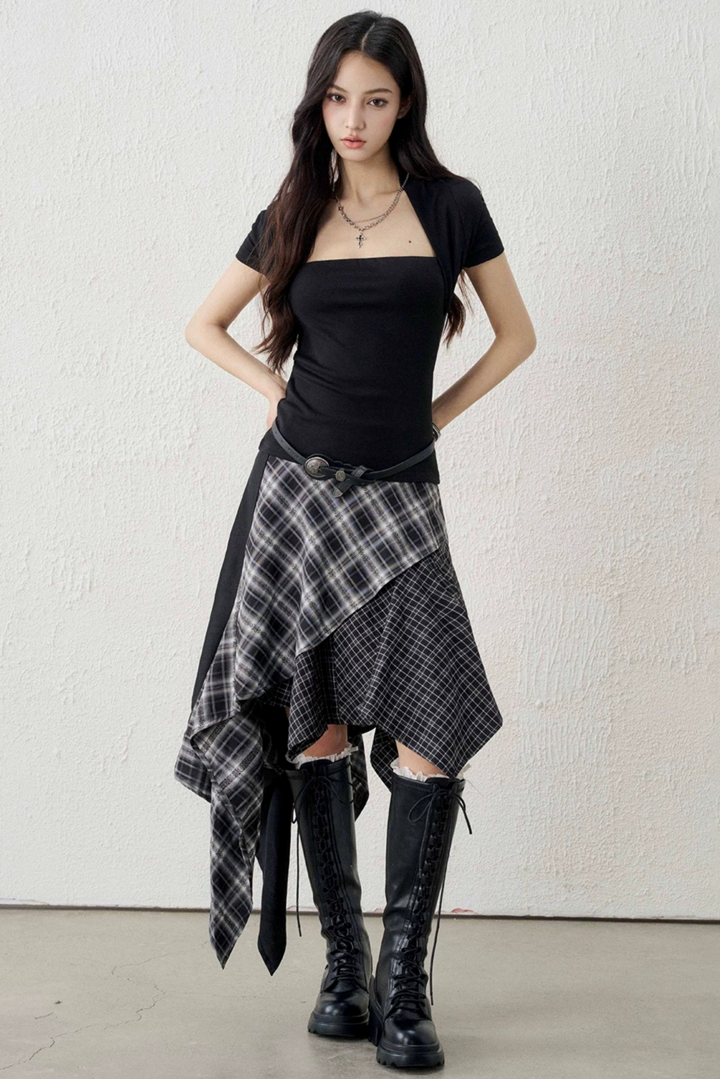Irregular Hem Plaid Skirt Set