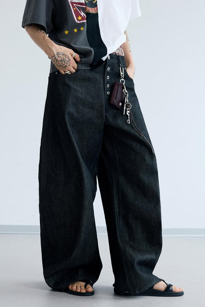Wide-Leg Curved Knife Jeans