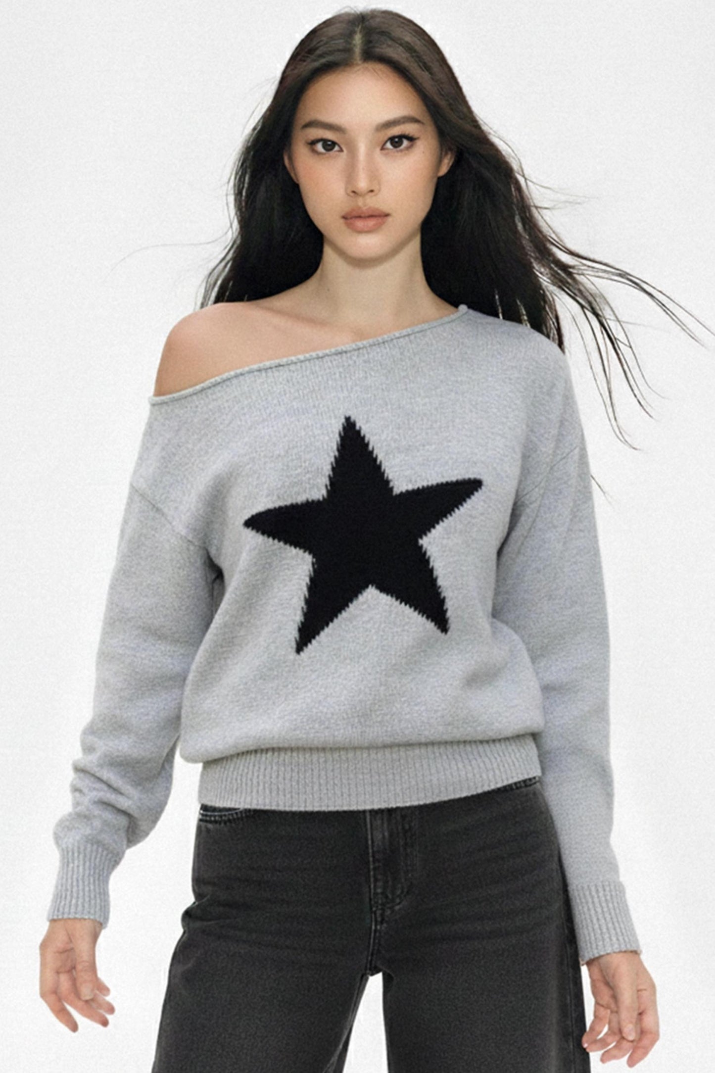 Contrasting Star Off-Shoulder Sweater