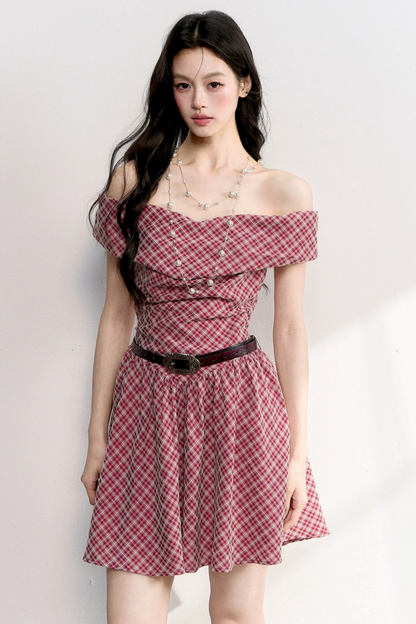 Retro-rotes kariertes A-Linien-Kleid