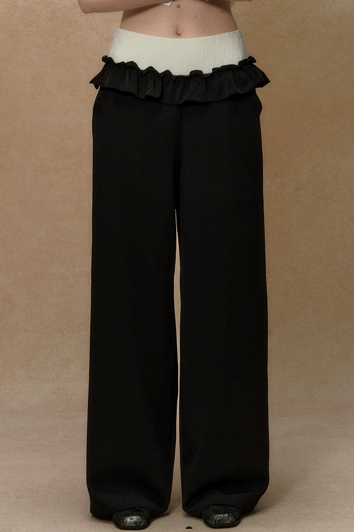 Tundra Sheen Lace Pants
