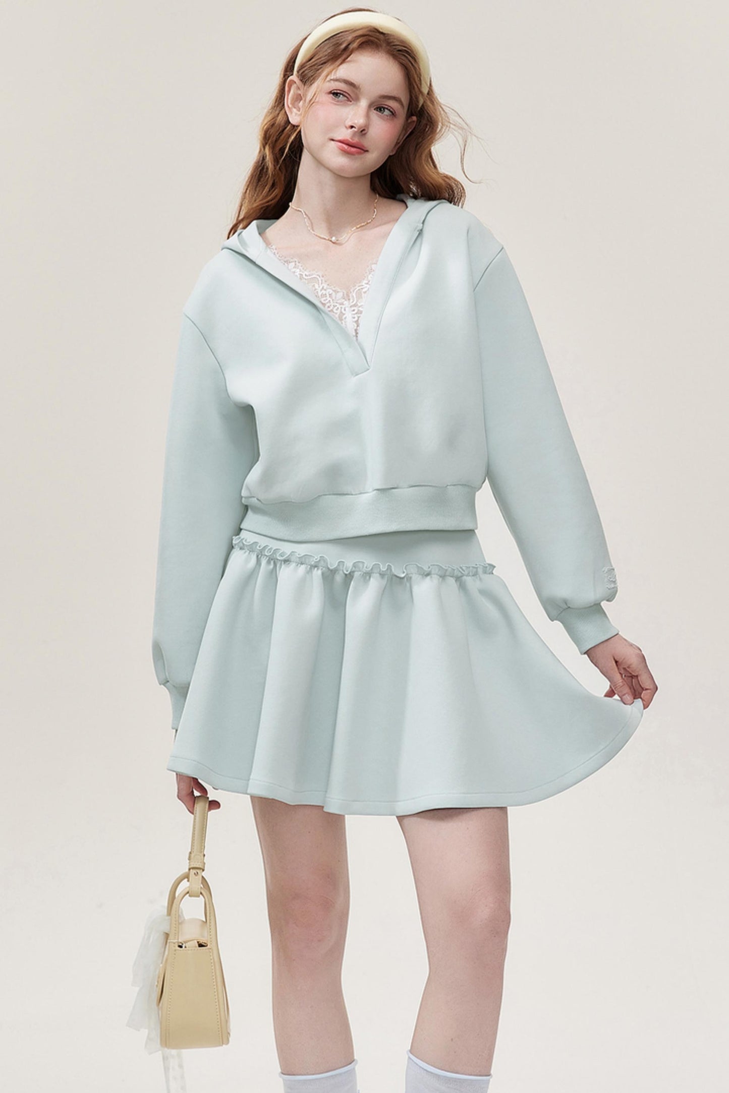 Hooded Lace Halter Set-Up