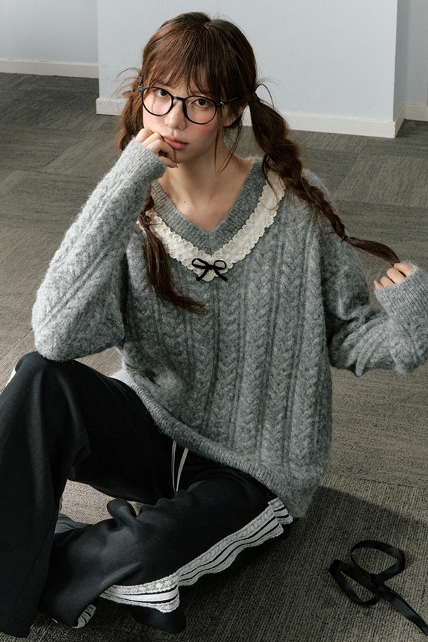 Chic V-Neck Knit Sweater