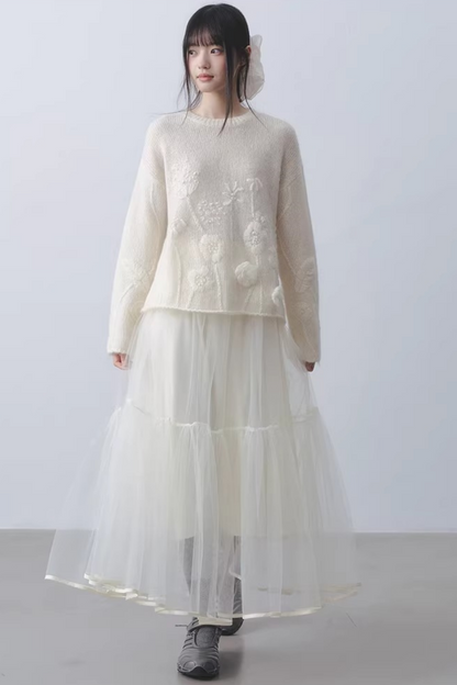 Snow Velvet Creamy Skirt