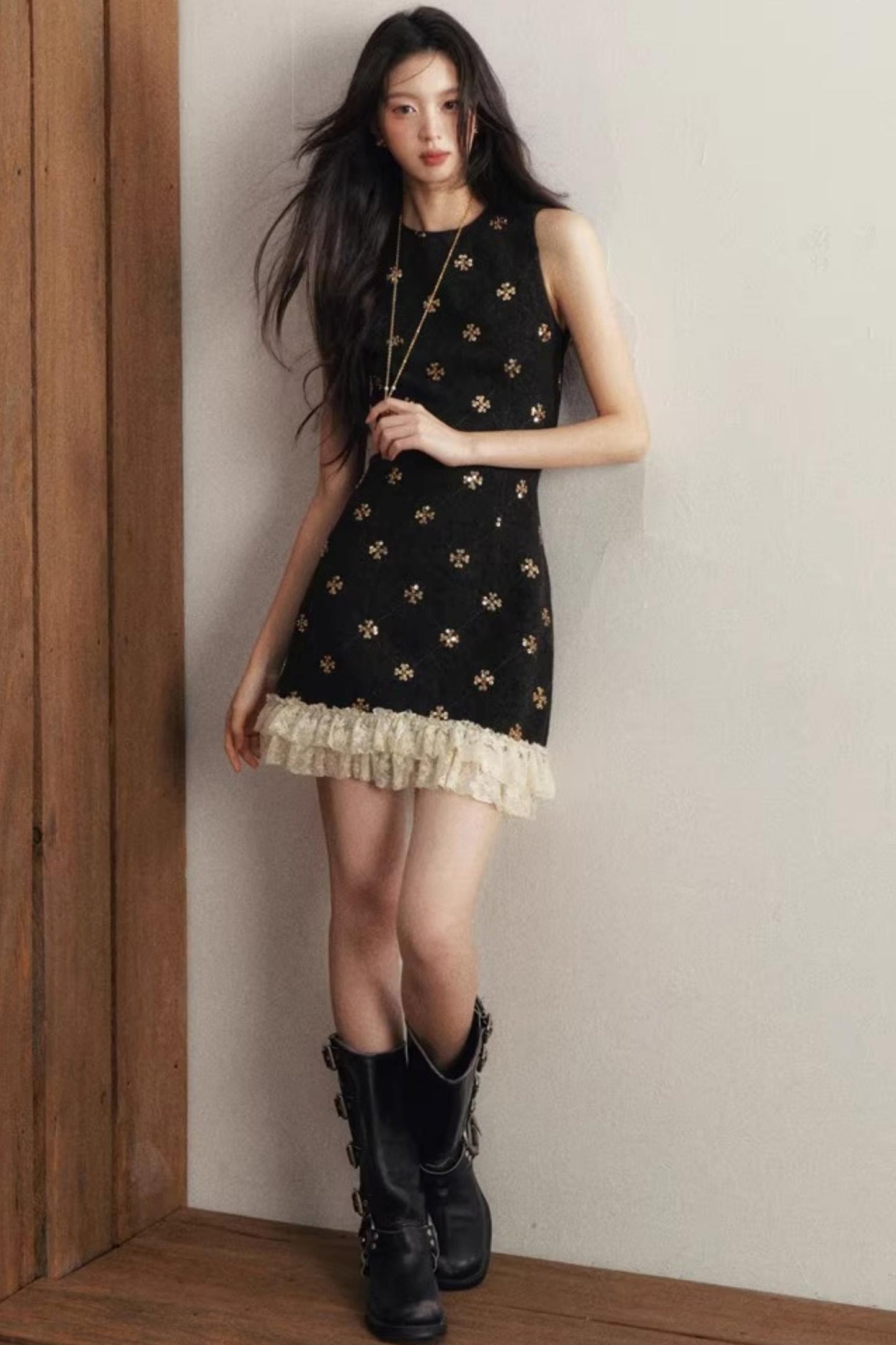 Gold Sequin Tweed Winter Short Coat Set-Up