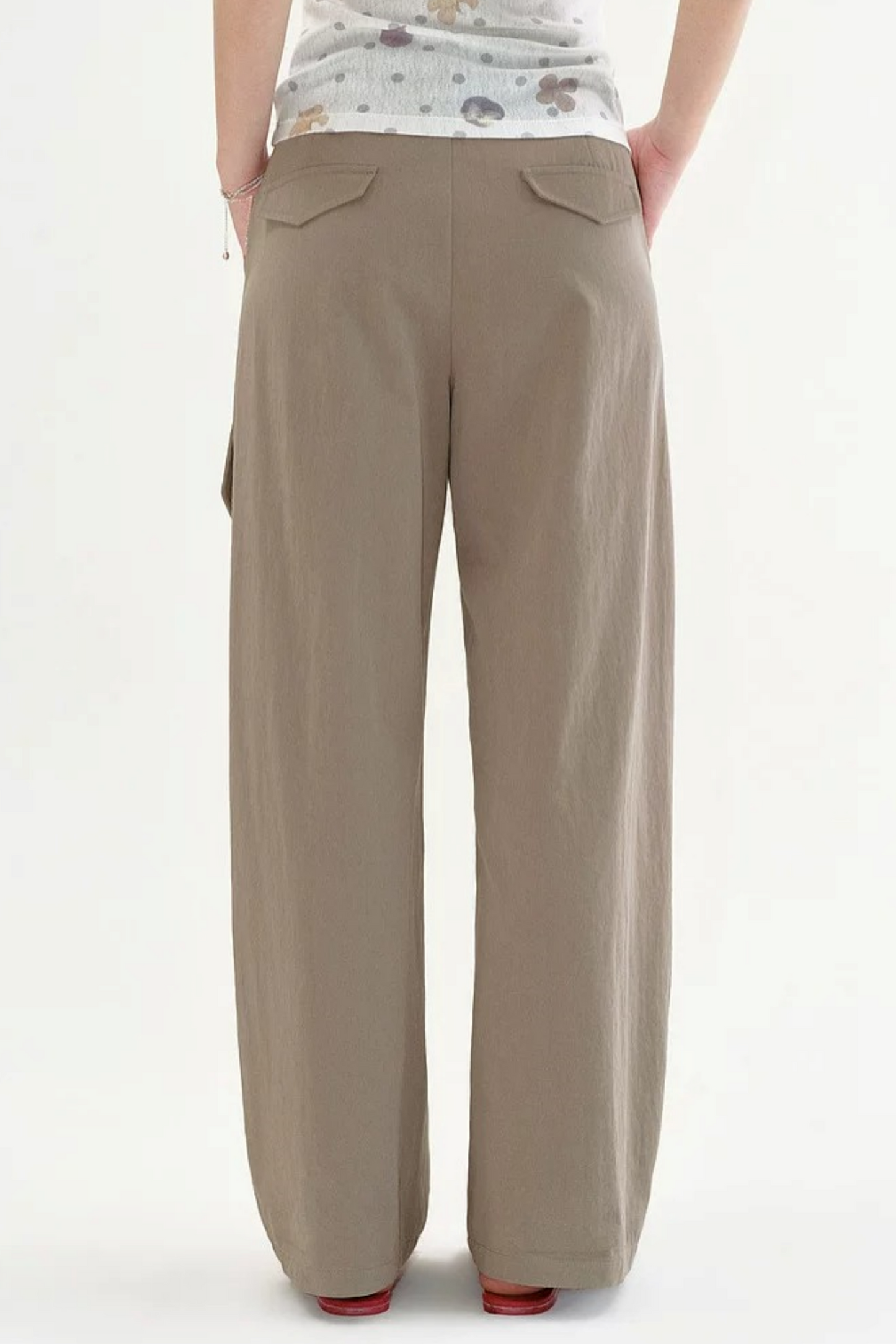 Pantaloni a gamba larga a vita alta