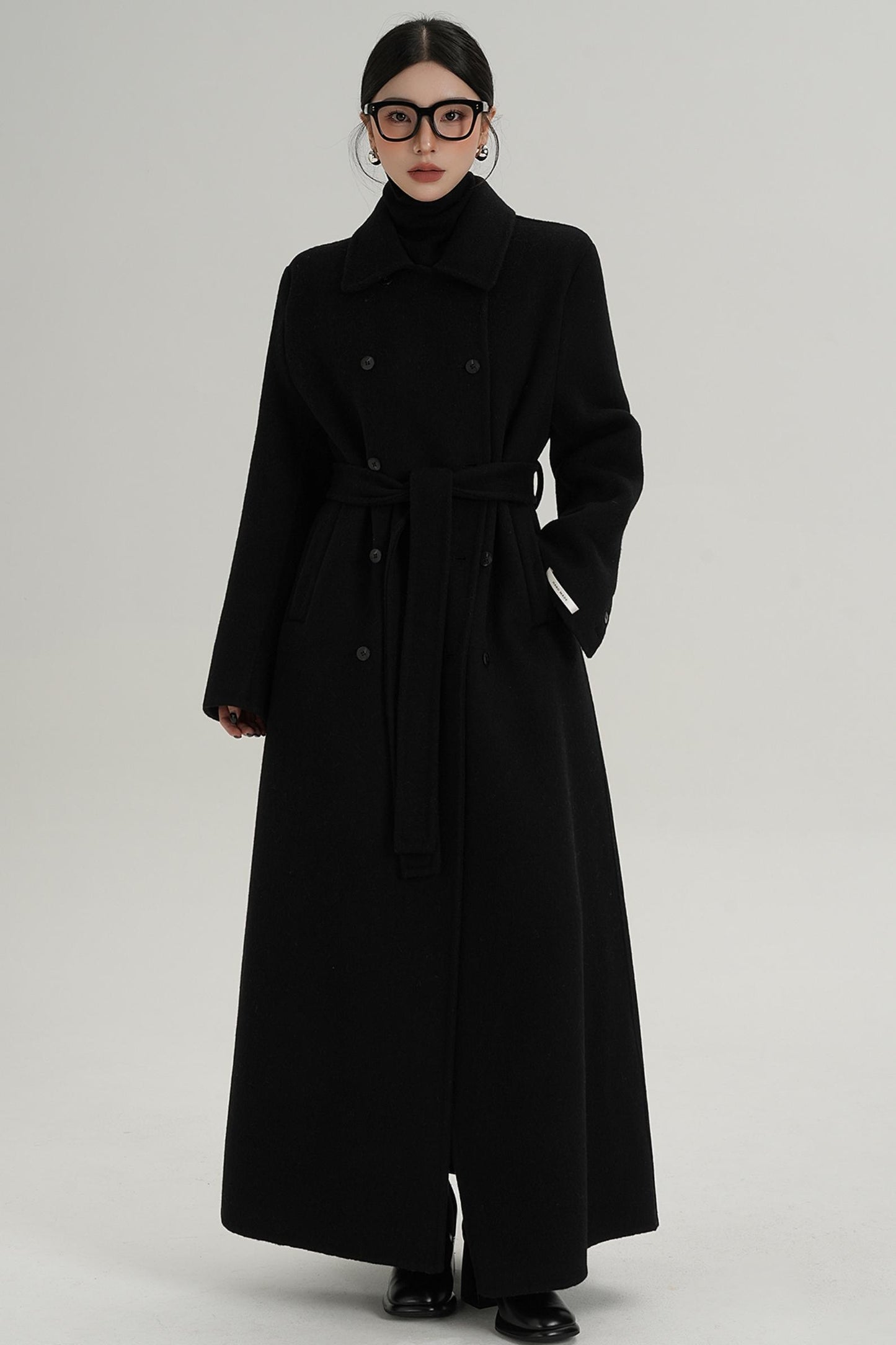 Classic Long Silhouette Coat