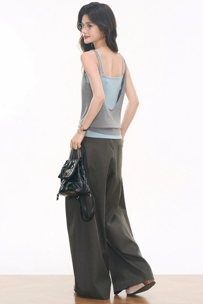Completo canotta, gilet e pantaloni a maglia